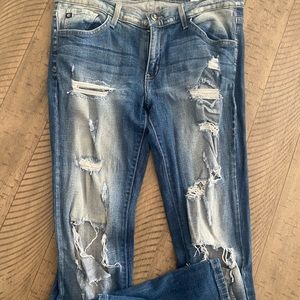 KanCan destructed skinny jean